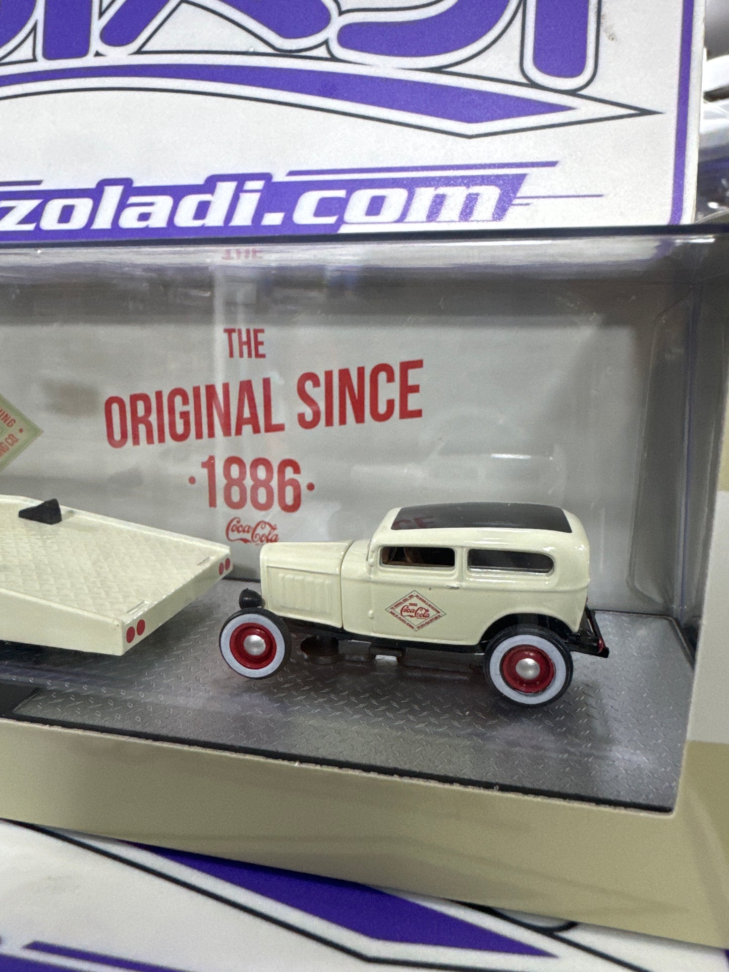 56000 FORD COE FORD TUDOR