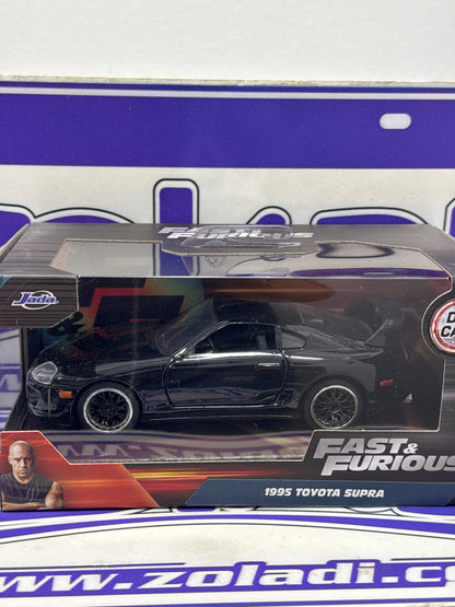 24075 33381 TOYOTA SUPRA 1/32 JADA