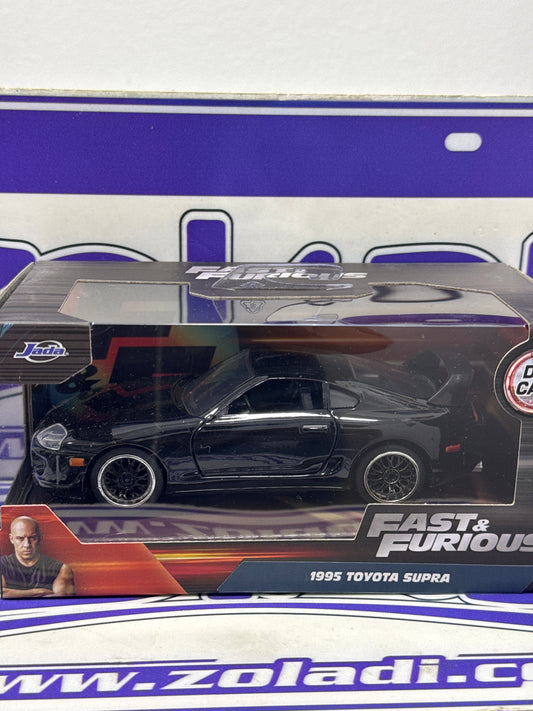 24075 33381 TOYOTA SUPRA 1/32 JADA