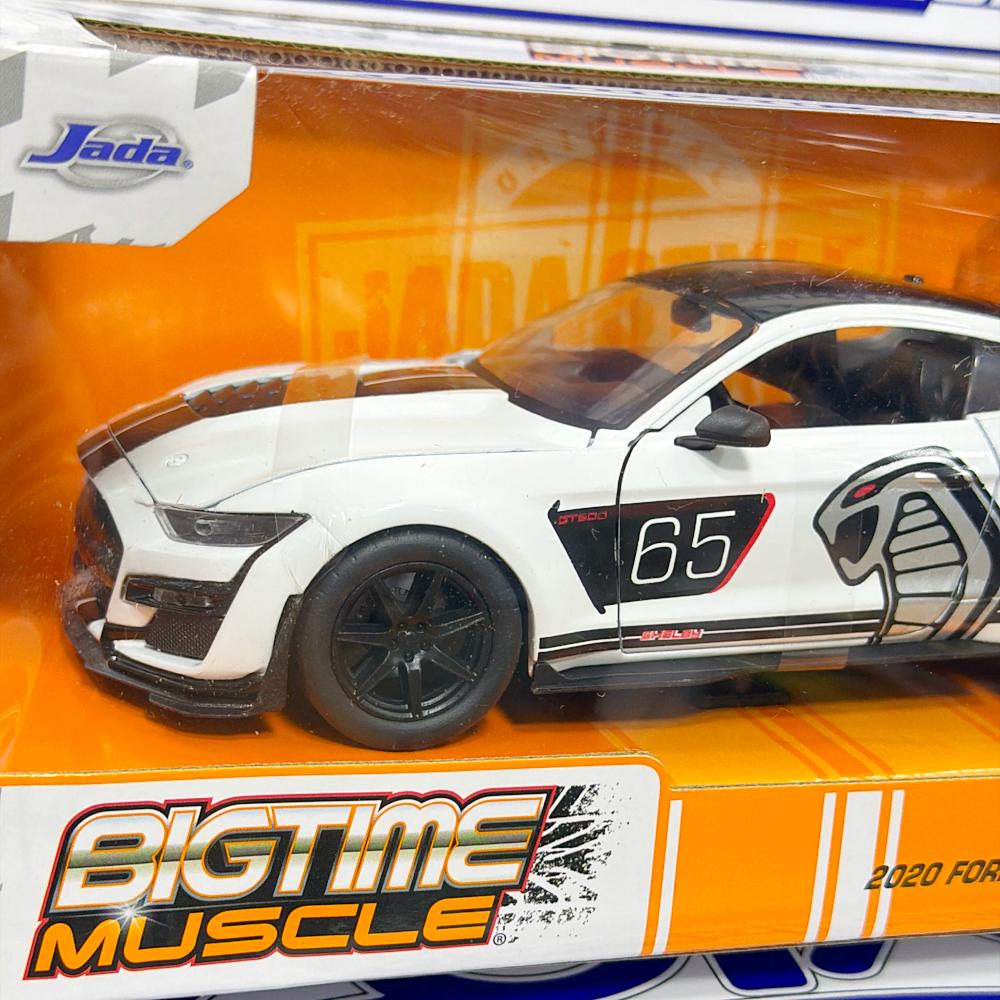 35216 FORD MUSTANG SHELBY GT500 1/24