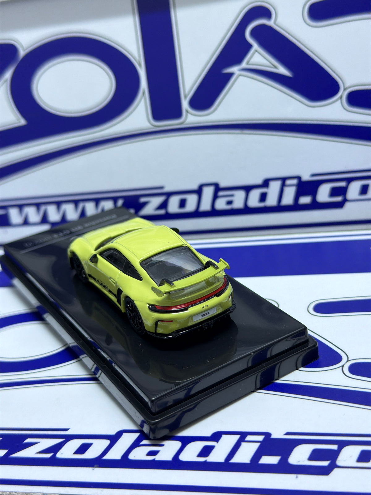 2025 PORSCHE 911 GT3 992.2 CARTAGENA YELLOW PARA64