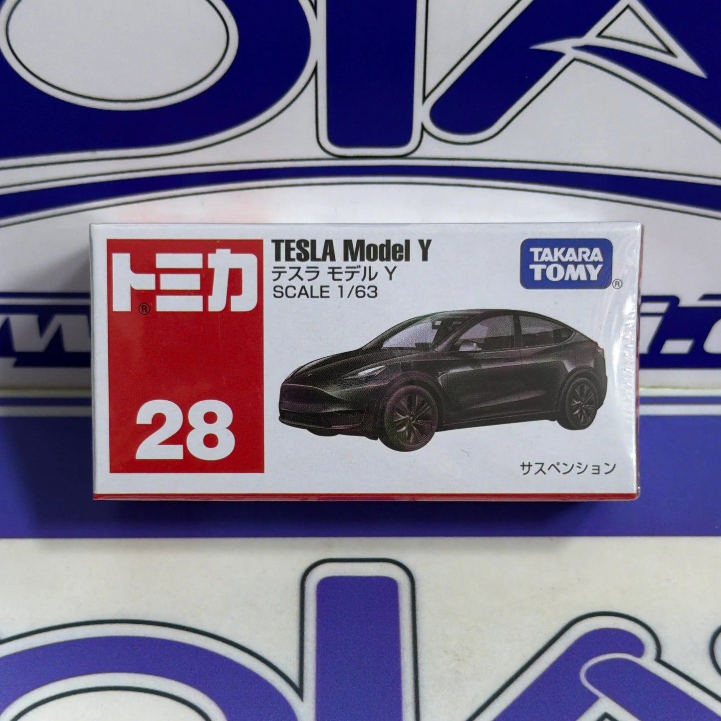 28 TESLA MODEL Y TAKARA TOMY