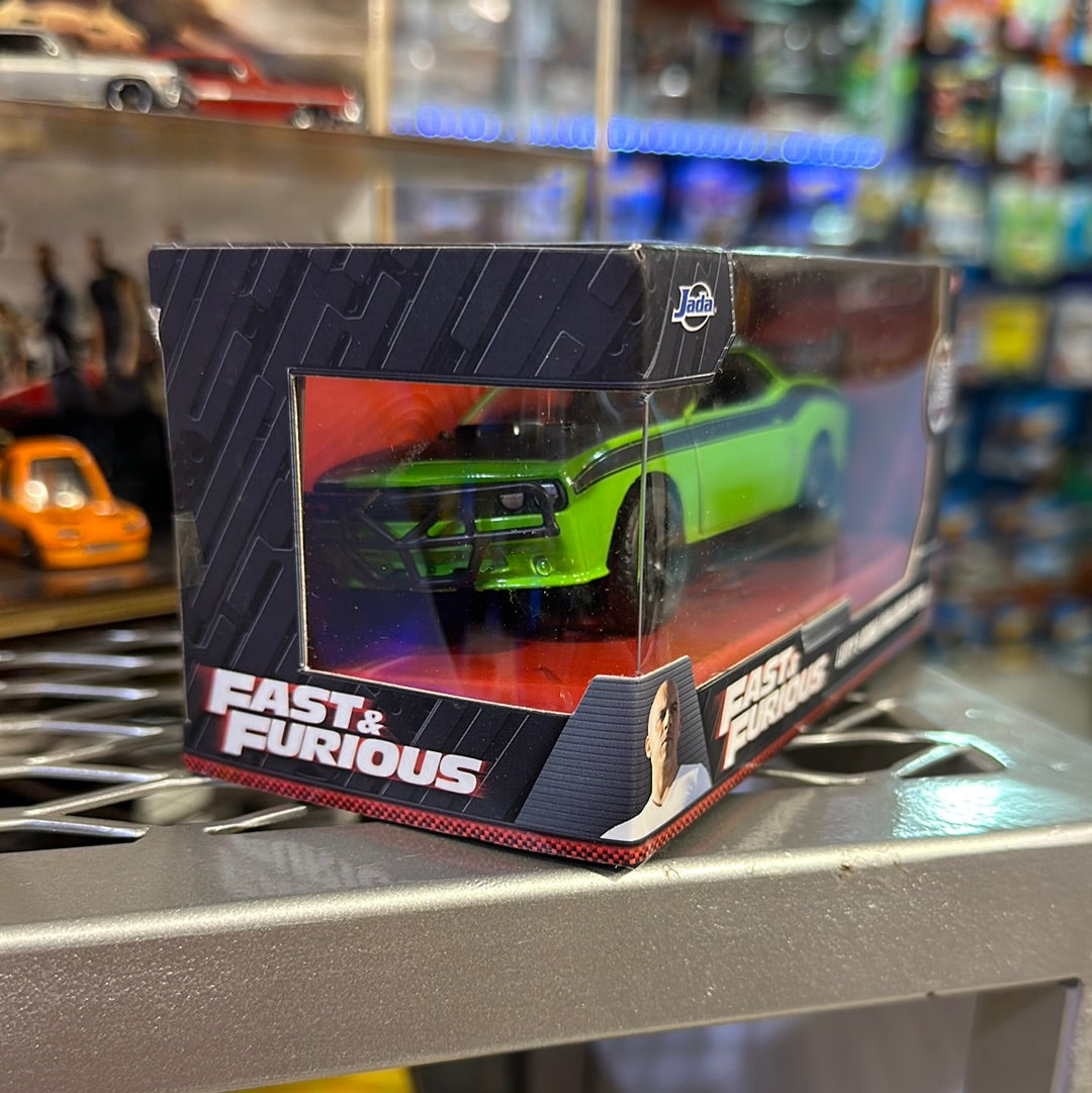 DODGE CHALLENGER SRT8 9714 1/32