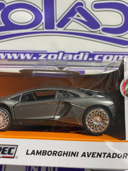 24080 1/32 LAMBORGHINI AVENTADOR SV
