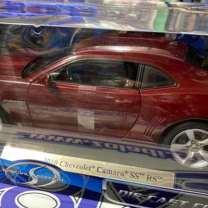 Maisto Camaro RS 1/18