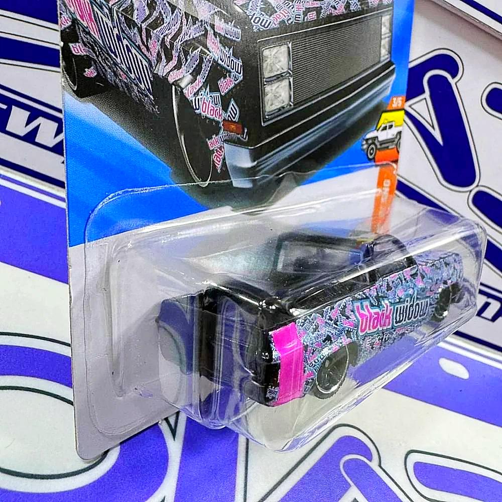 JJJ13 83 CHEVY SILVERADO