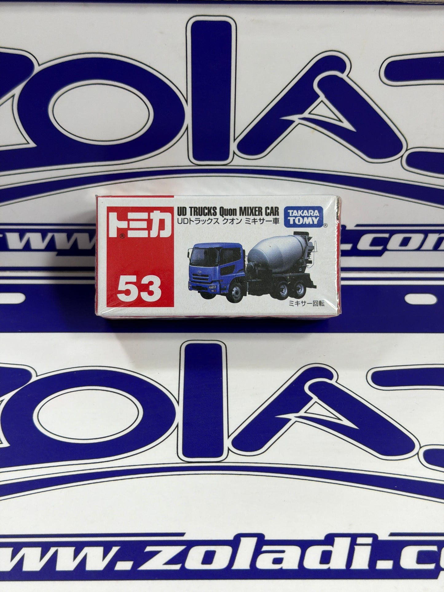 53 UD TRUCKS QUON MIXER CAR TAKARA TOMY
