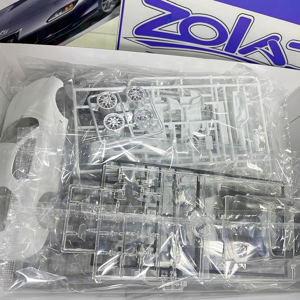 AOSHIMA MAZDA RX7 SPIRIT R TYPE B MAQUETA