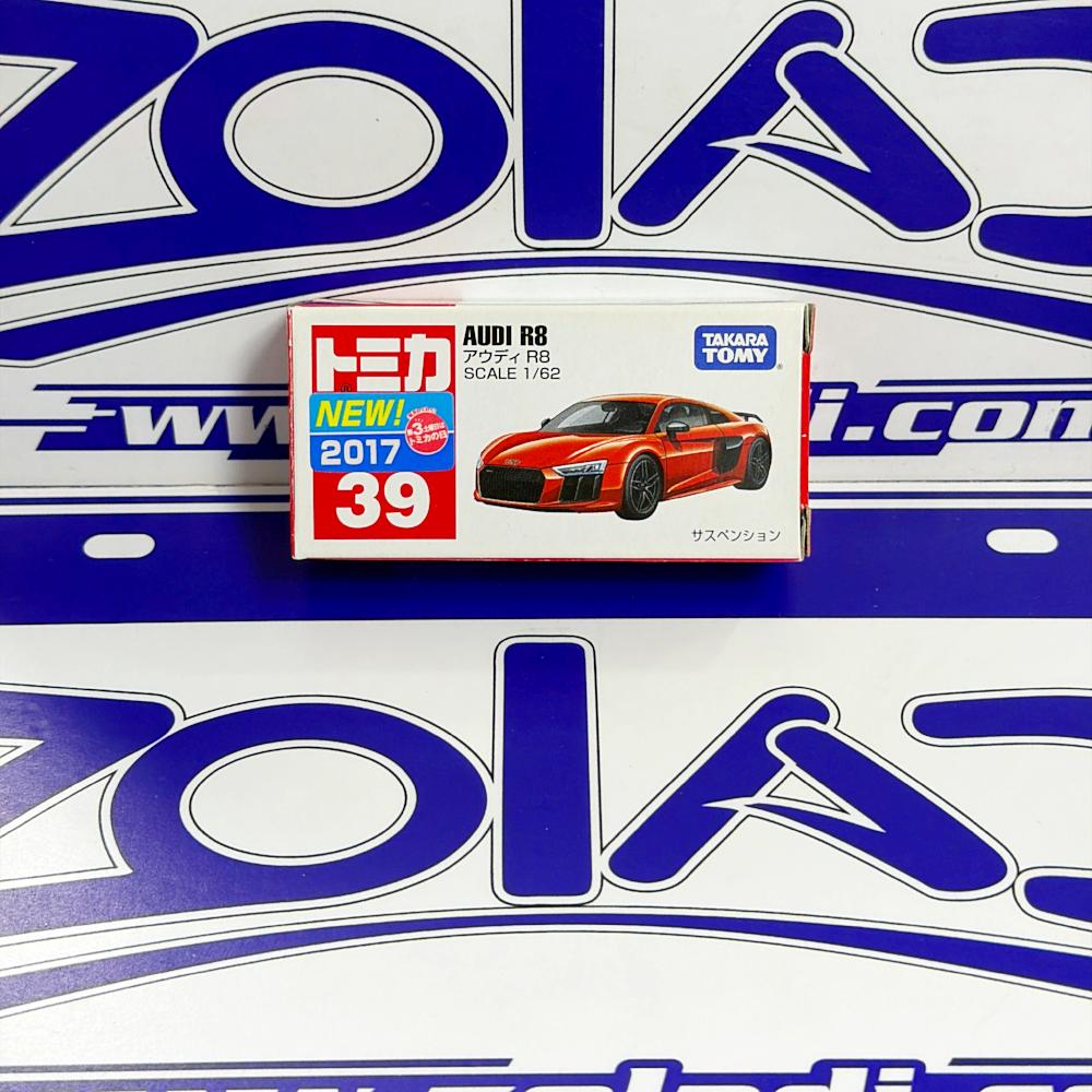 39 AUDI R8 TAKARA TOMY