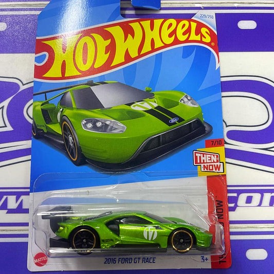 HTC71 2016FORD GT RACE THE AND NOW