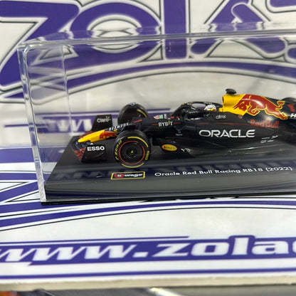 RB18 Max Verstappen #1 RedBull (ACRYLIC/WITH HELMET)