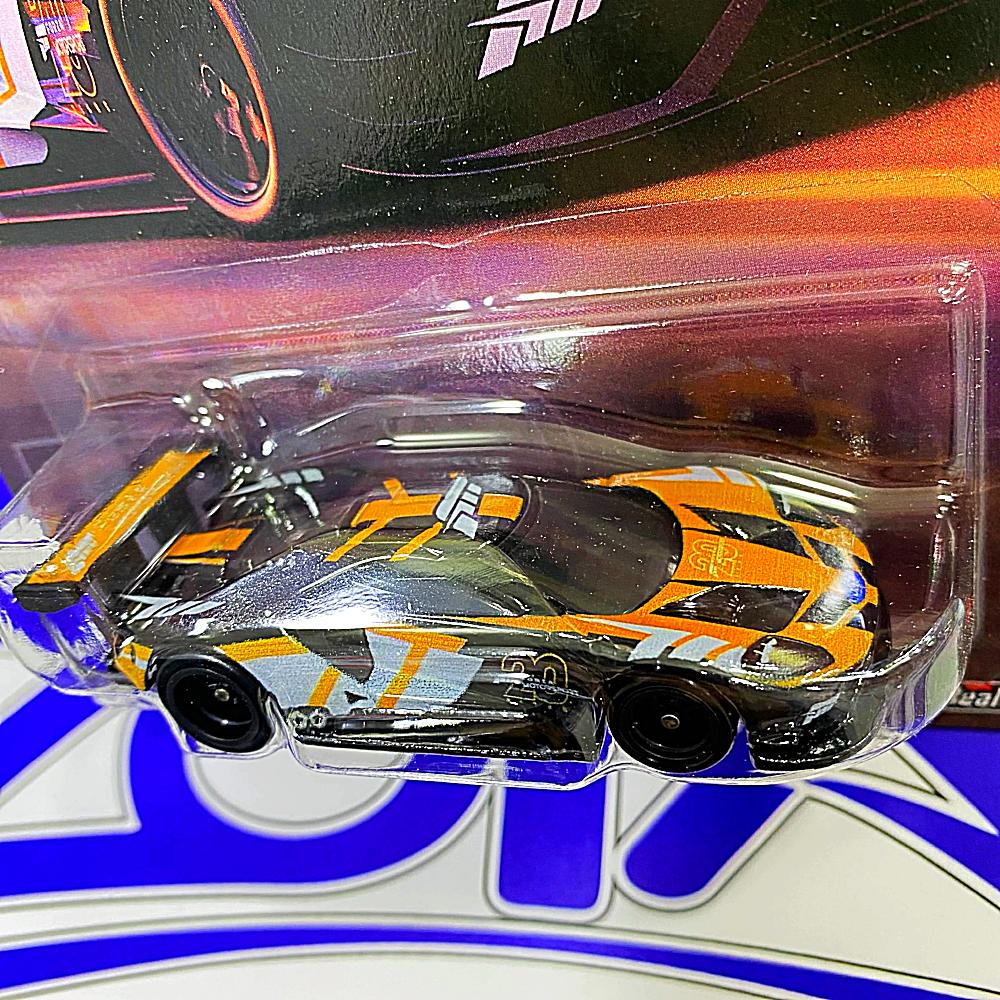 JBL67 2016 FORD GT RACE COURSE