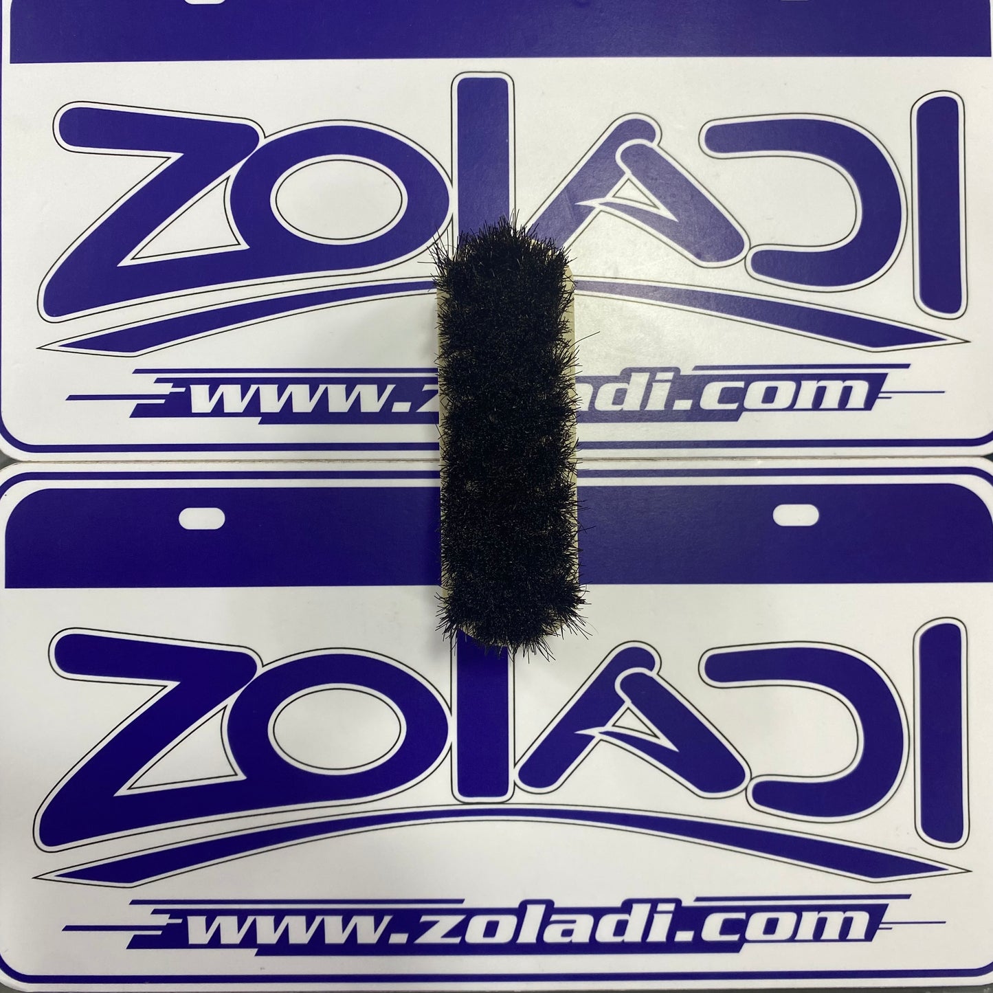 ESCOBILLA ZAPATO