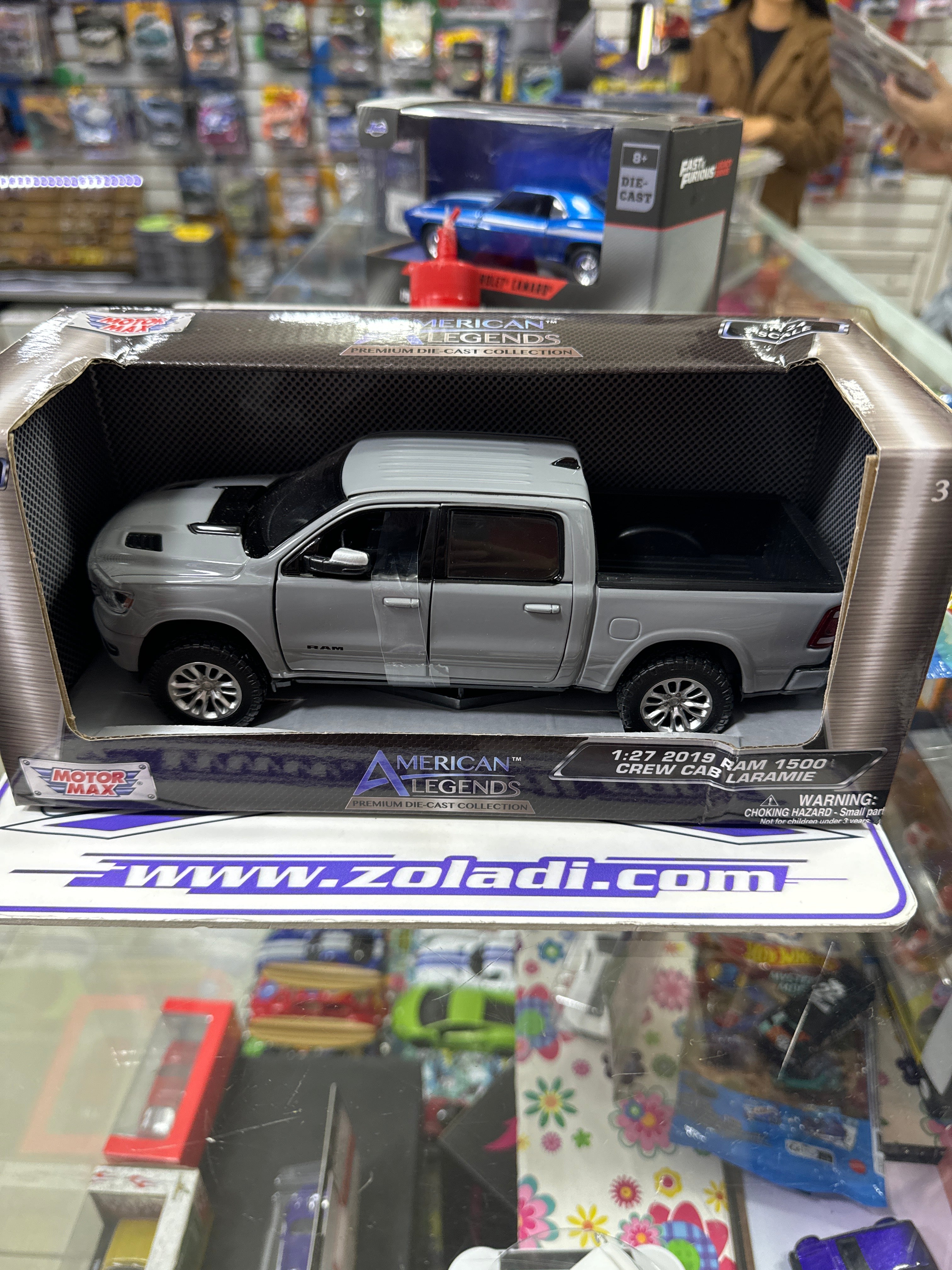 モーターmax 79357 2019 RAM 1500 ララミー クルーキャブ ピックアップトラック ブラック 1/24 ダイカスト モデ | Motormax All Star Toys 2019 Dodge RAM 1500 Laramie Crew