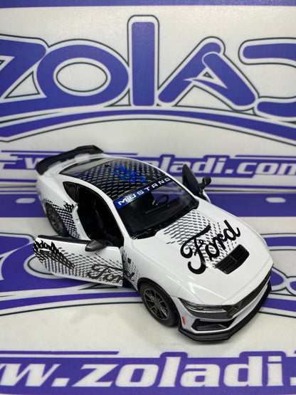 SU 2024 FORD MUSTANG DARK HORSE 1/34