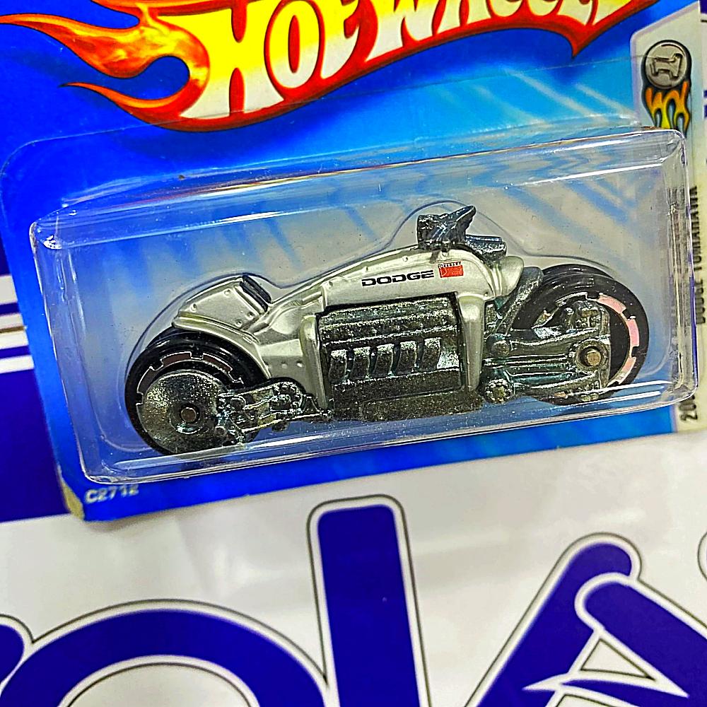 C7212 DODGE TOMAHAWK