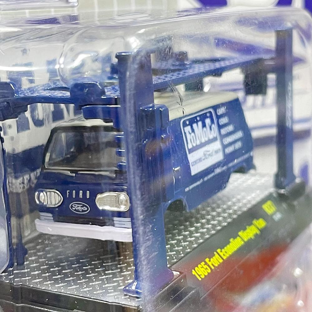 37000 1965 FORD ECONOLINE DISPLAY VAN