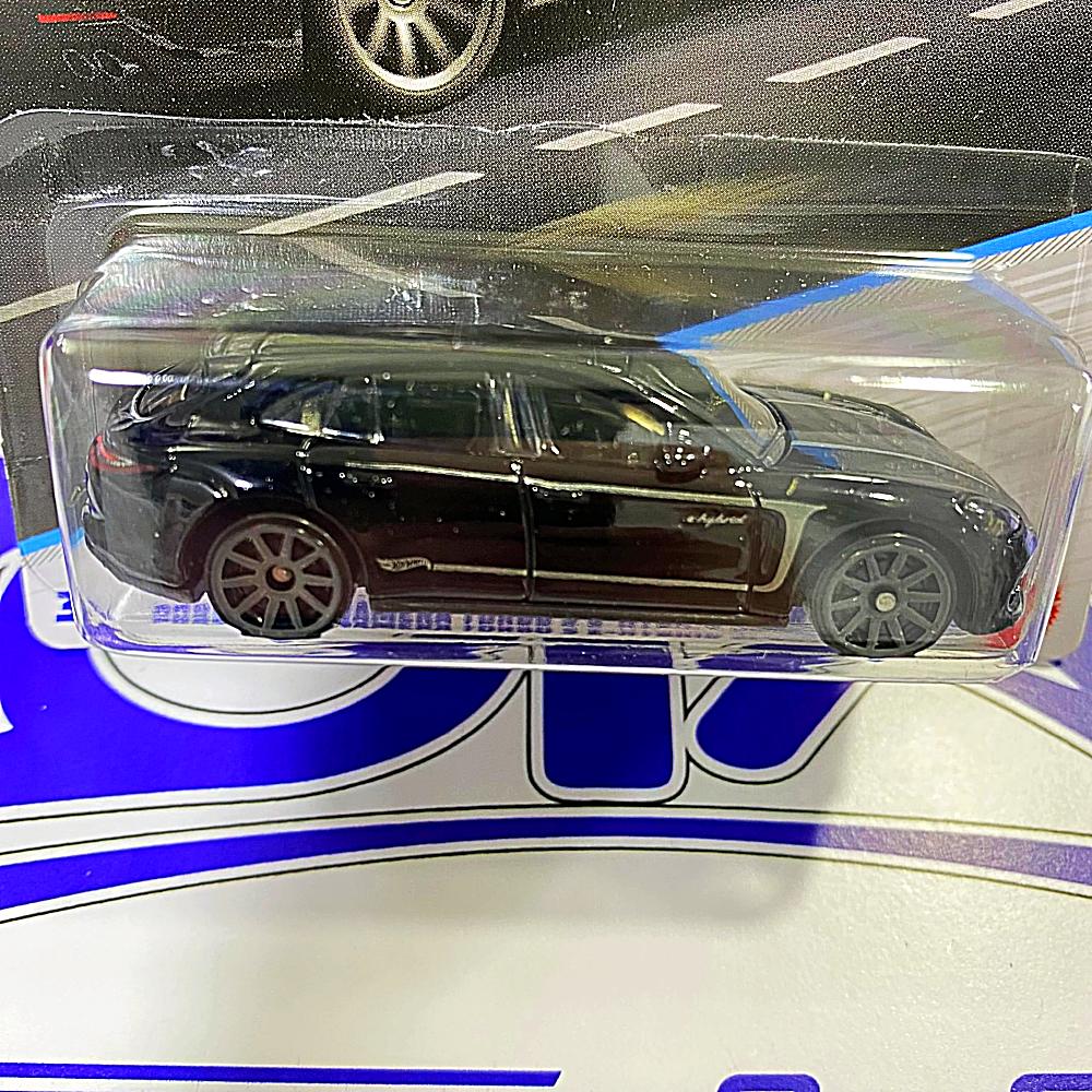 HDH12 PORSCHE PANAMERA TURBO S E- HYBRID SPORT TURISMO