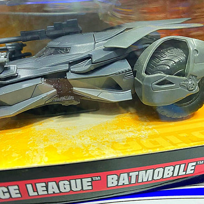 99230 1/32 JUSTICE LEAGUE BATMOBILE
