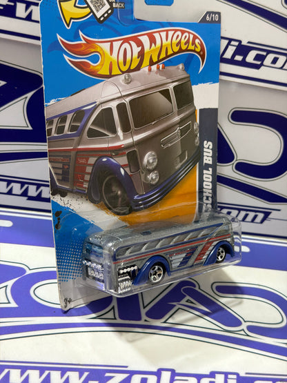 V5440 SURFIN SCHOOL BUS