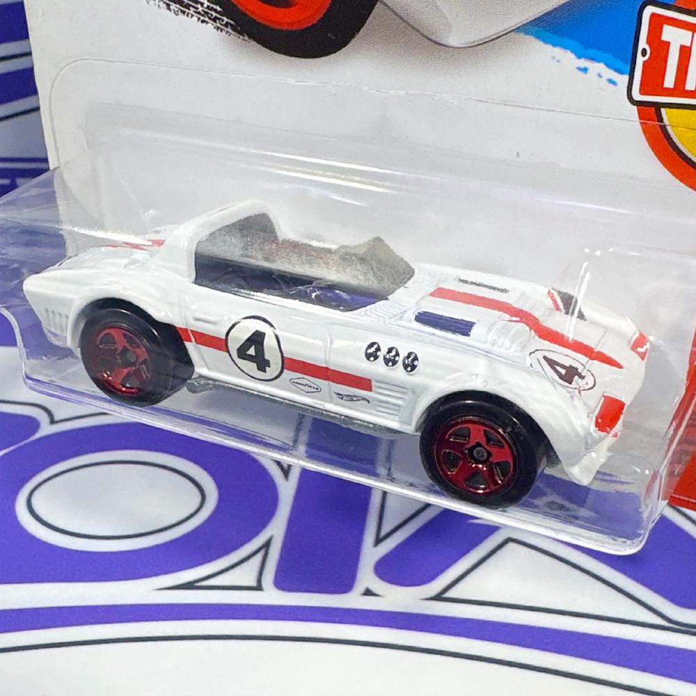 DHR17 CORVETTE GRAND SPORT ROADSTER