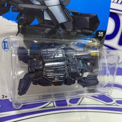 DTY47 THE BAT BATMAN