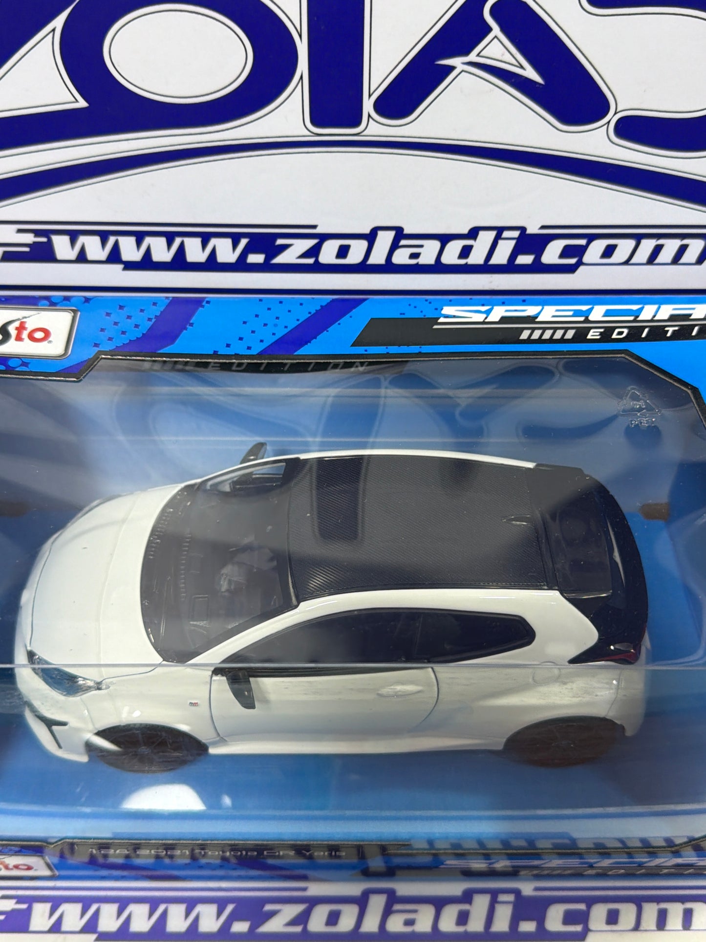 32909 2021 TOYOTA GR YARIS 1/24