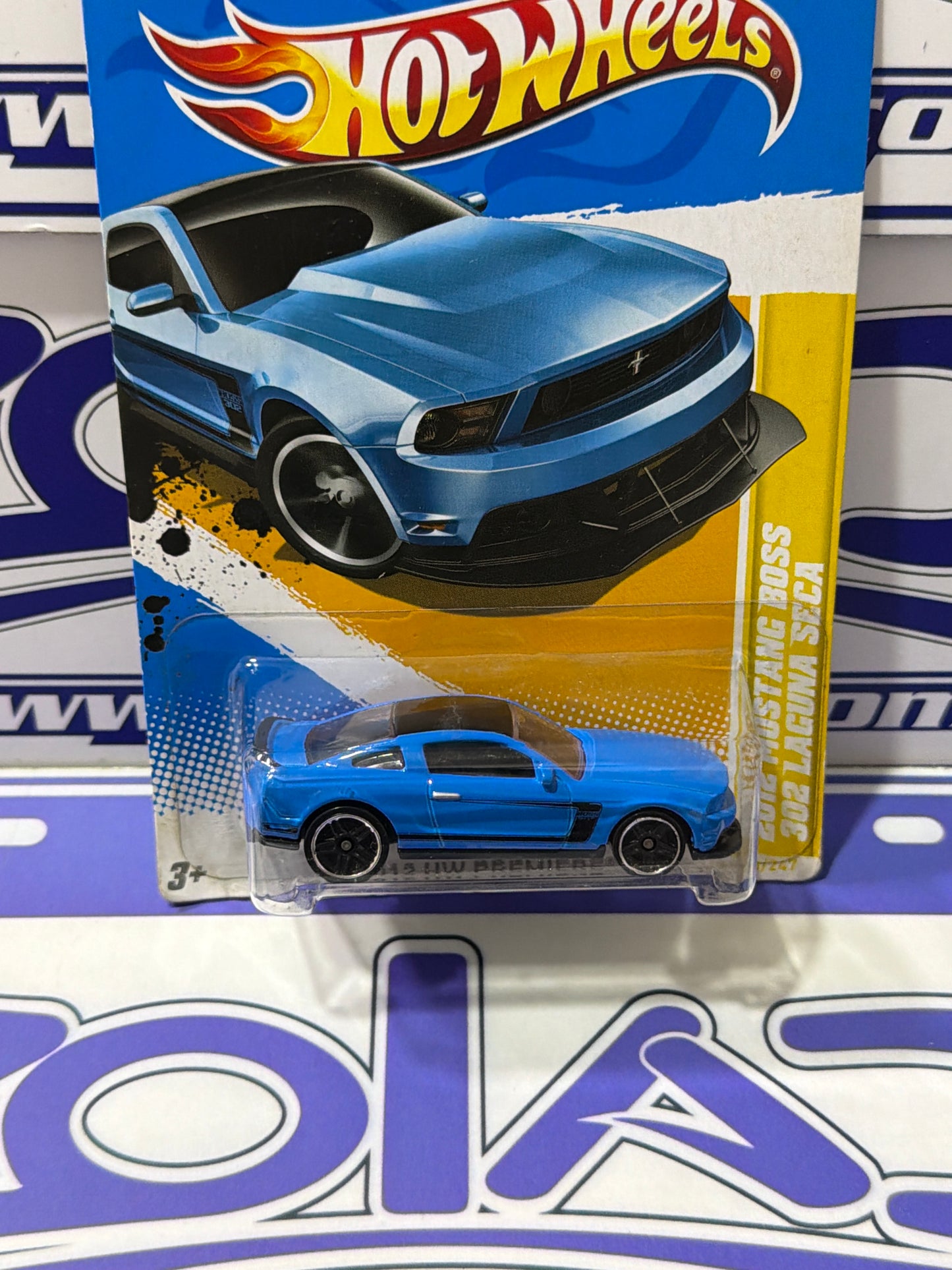 V5623 MUSTANG BOSS 302 LAGUNA SECA