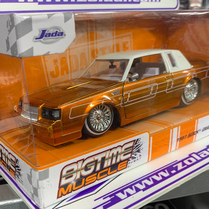 35215 BUICK GRAND NATIONAL 1/24