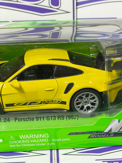 24122 1/24 PORSCHE 911 GT3 RS 992