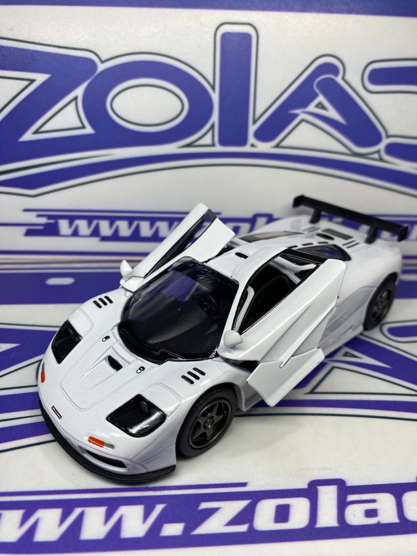SU 1995 MCLAREN F1 GTR 1/34