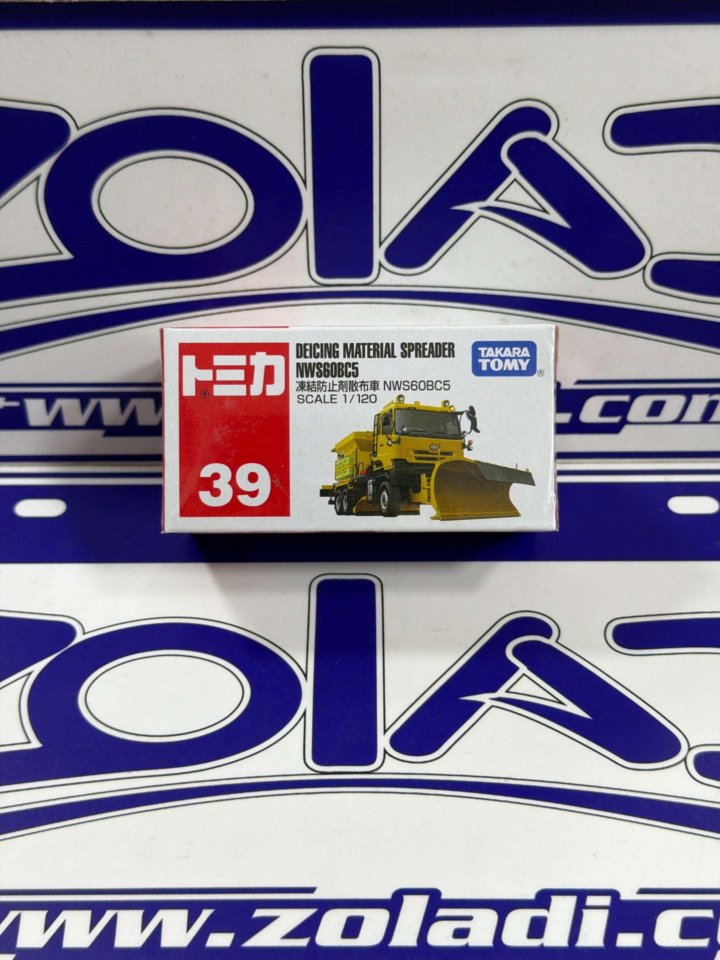 39 DEICING MATERIAL SPREADER TAKARA TOMY