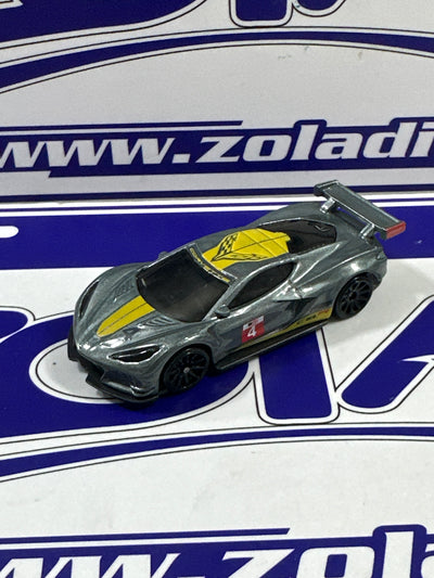 SU CORVETTE C8.R
