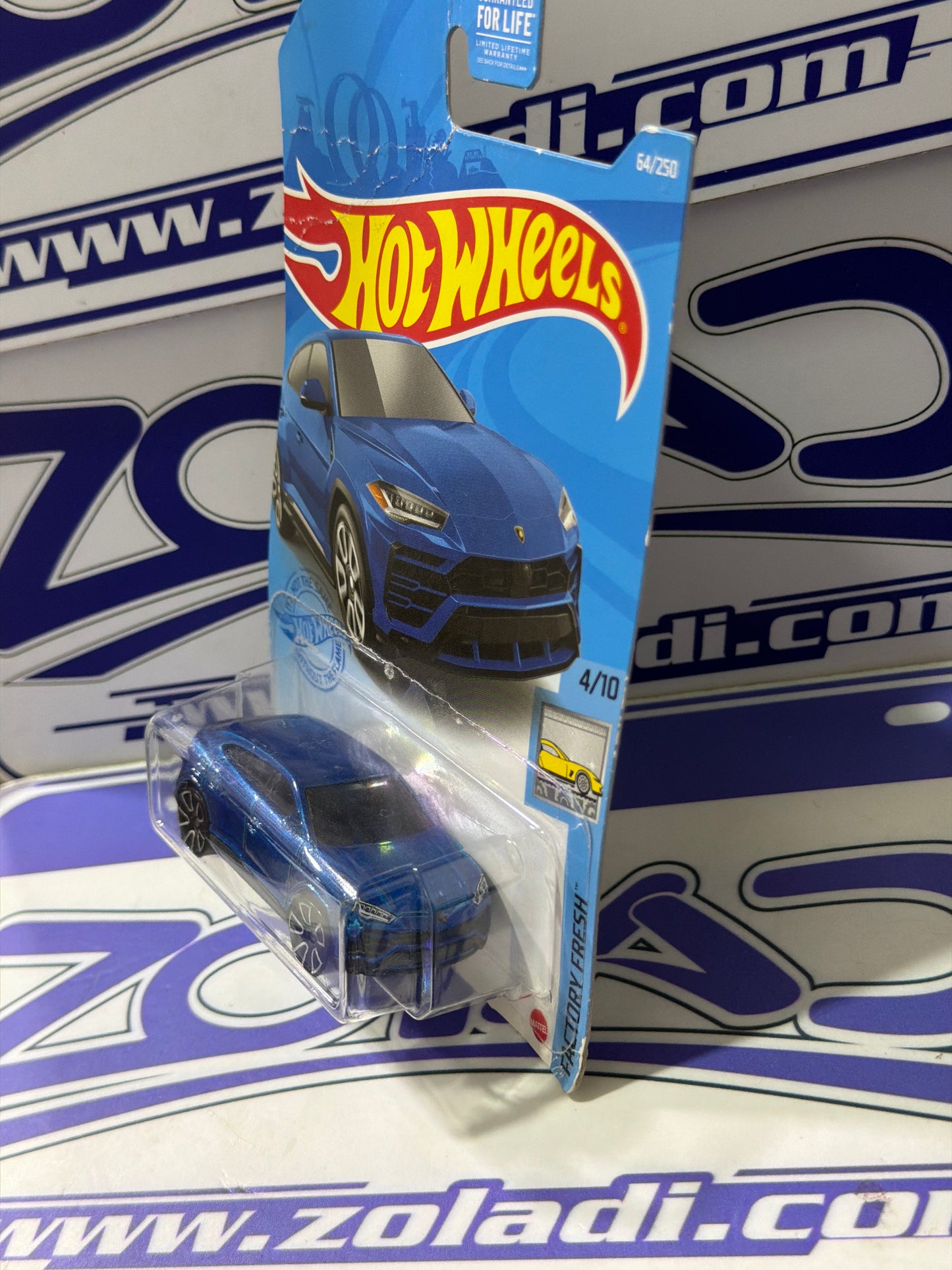GRY29 LAMBORGHINI URUS TARJETA DAÑADA