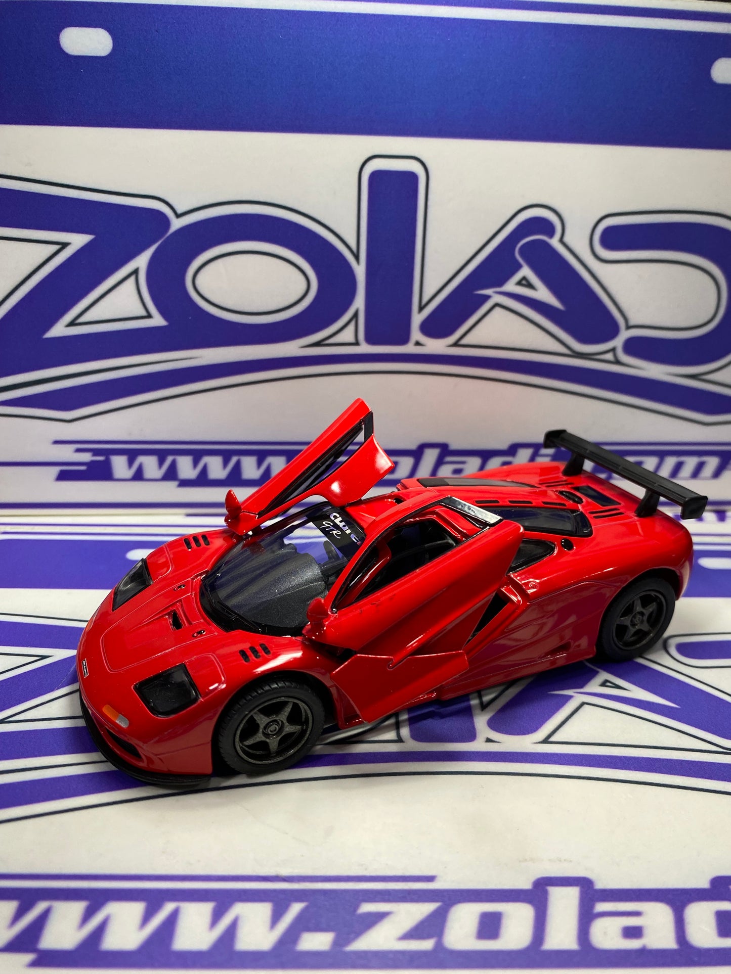 SU 1995 MCLAREN F1 GTR 1/34