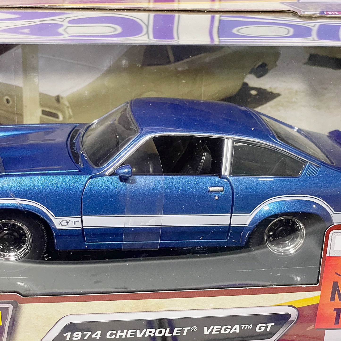 79048 1/24 1974 CHEVROLET VEGA GT