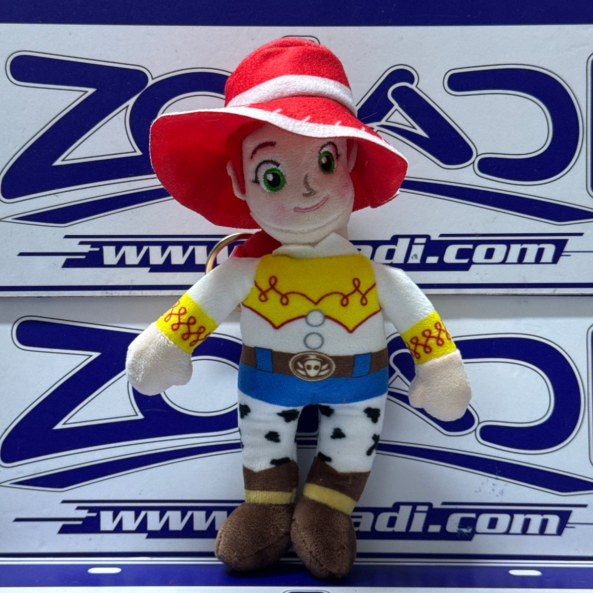 LLAVERO DE PELUCHE TOY STORY MODELO ALEATORIO