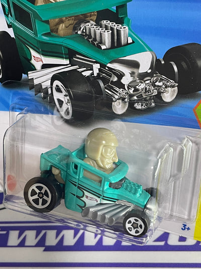 HYY59 SKULL SHAKER