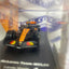 1/64 LANDO NORRIS #4 MCLAREN MCL29 2025 ( ACRILICO)