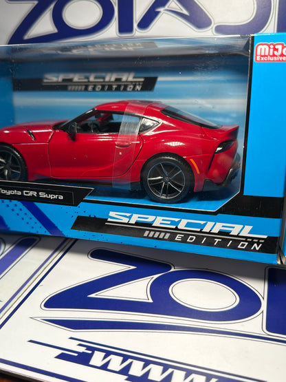 32917 TOYOTA GR SUPRA 1/24 MAISTO