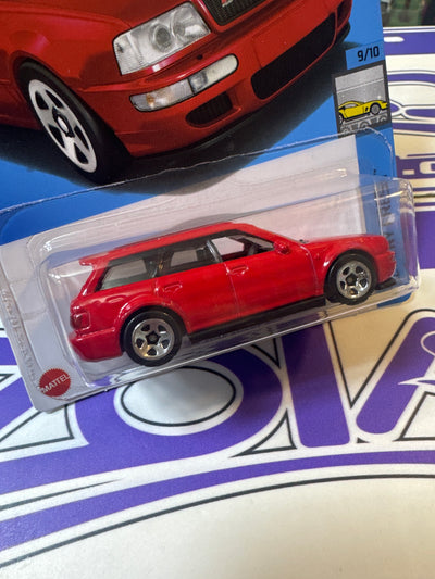 HTC54 AUDI AVANT RS2