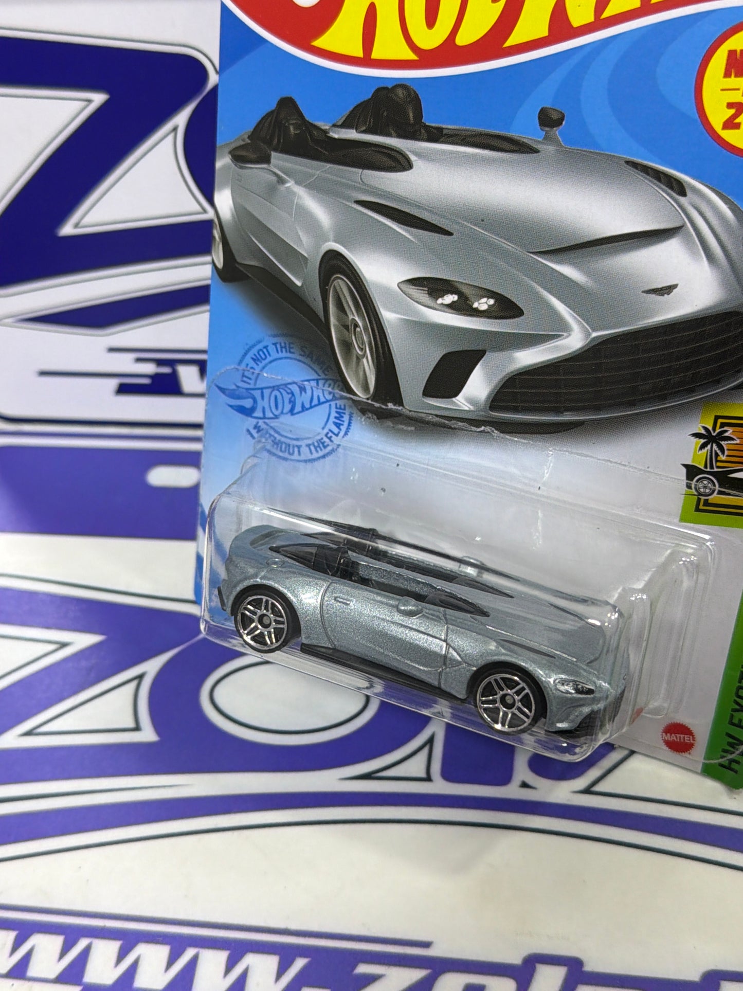 GRX58 ASTON MARTIN V12 SPEEDSTER