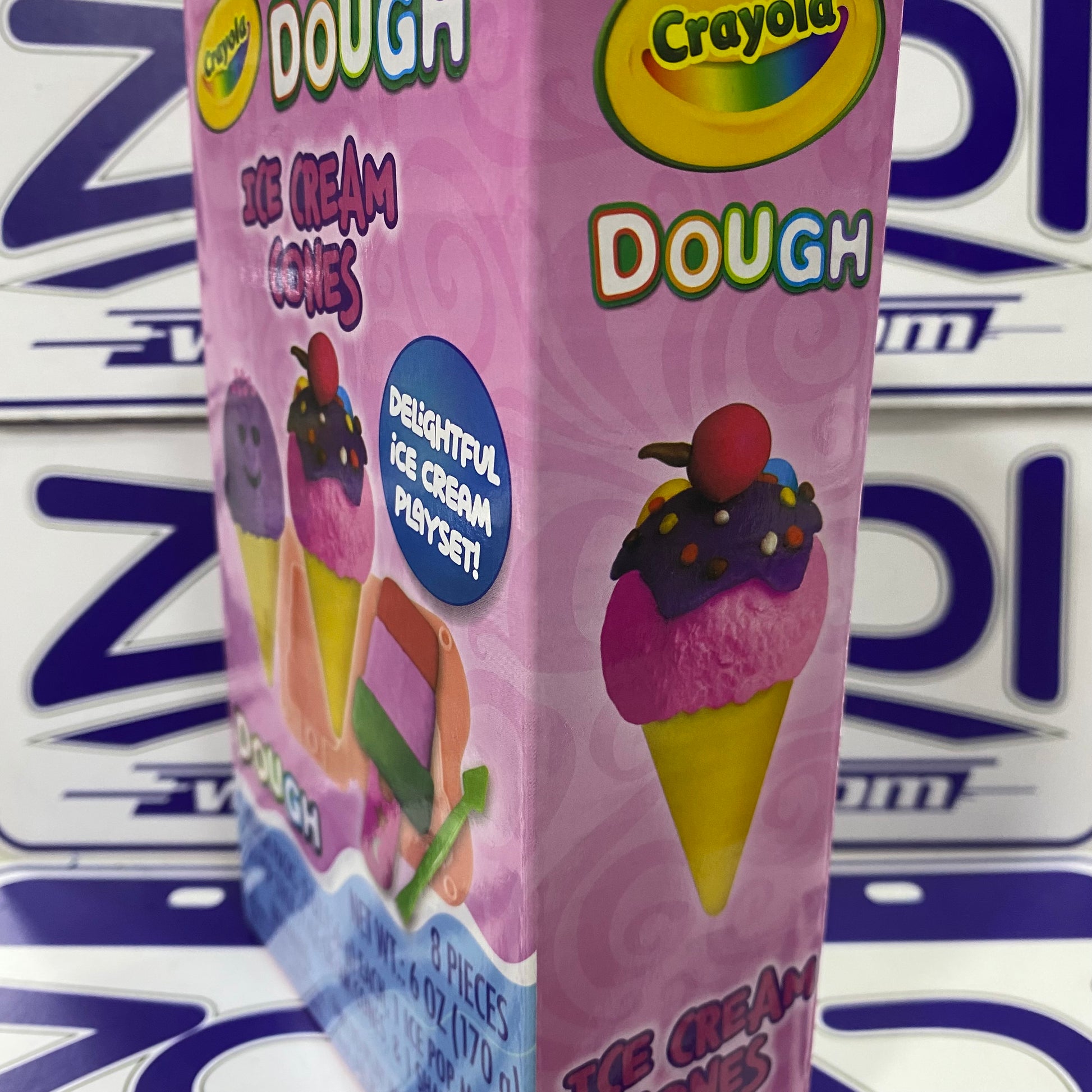 PLAYSET HELADO DE PLASTILINA CRAYOLA Darkloi disponible en Zoladi Lima