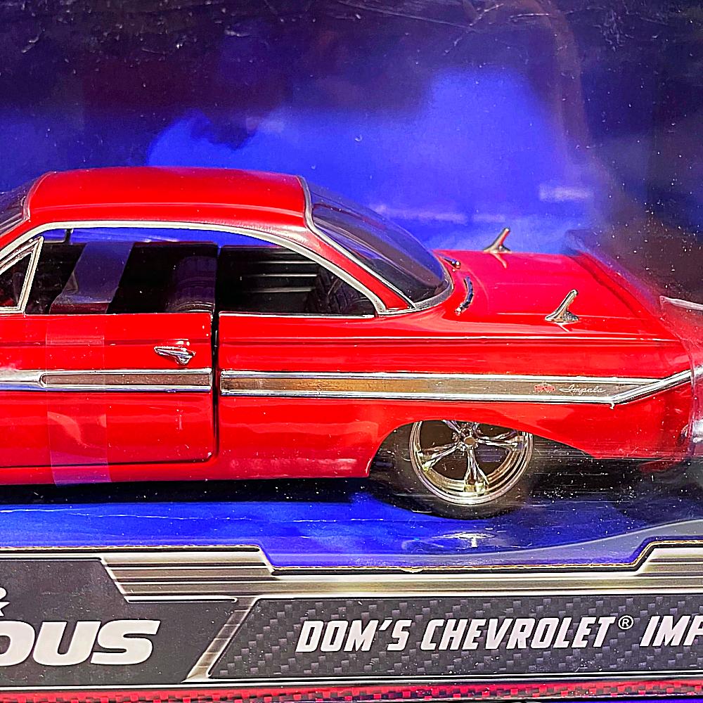 98426 1/24 DOMS CHEVROLET IMPALA