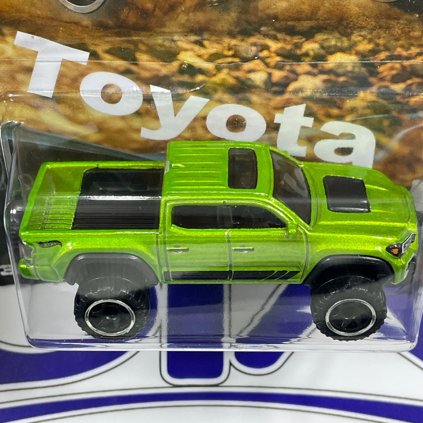 JCB72 20 TOYOTA TACOMA
