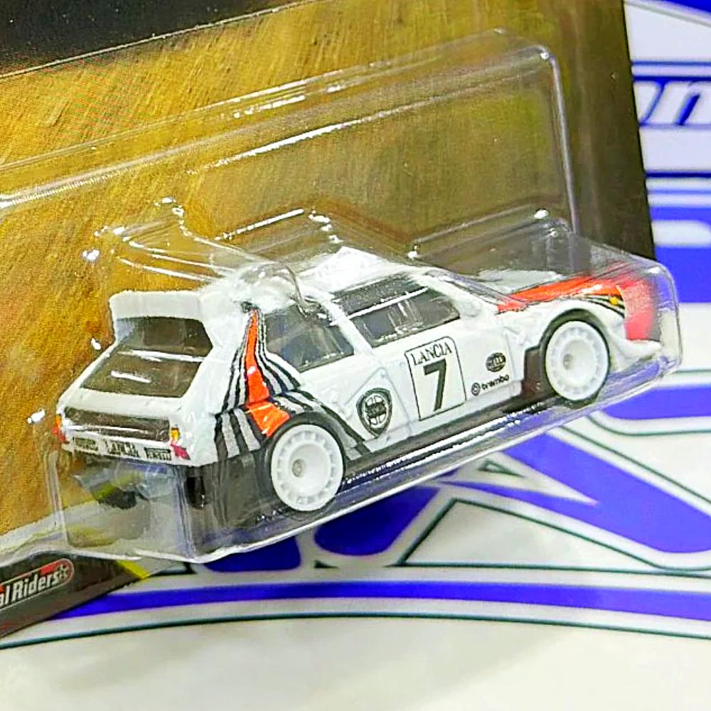 JKF01 LANCIA DELTA S4