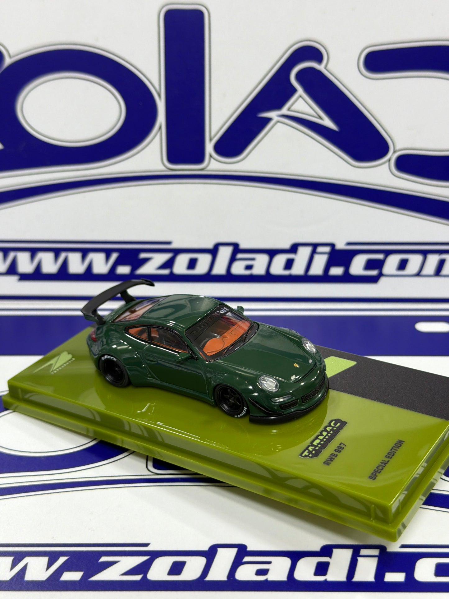 TARMAC PORSCHE 997 RWB EXCLUSIVO EXPO INDONESIA