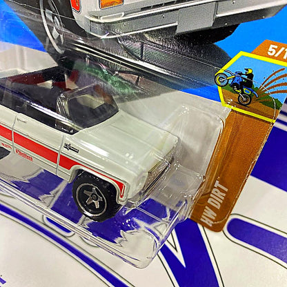 HYY01 75 CHEVY BLAZER CUSTOM