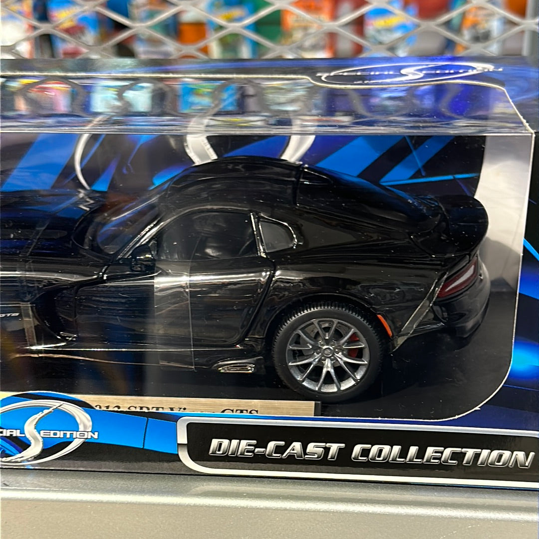 1/18 2013 Dodge Viper