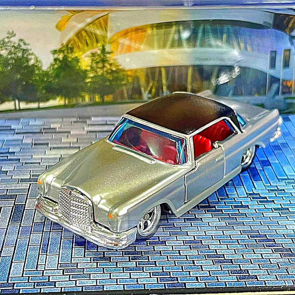 GRJ35 MERCEDES BENZ 220 SE COUPE RLC